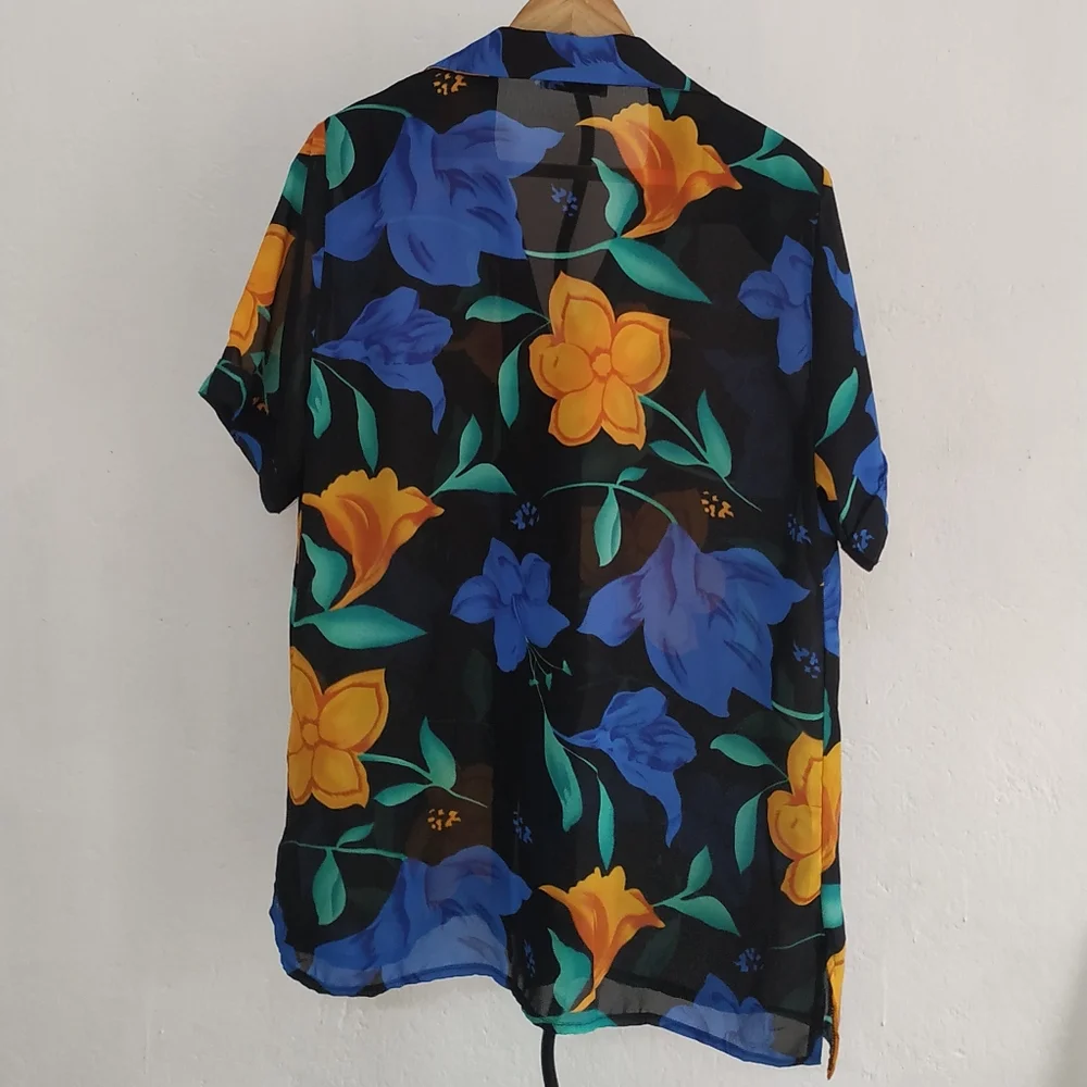 Button down Shirt - Picture 5 of 5